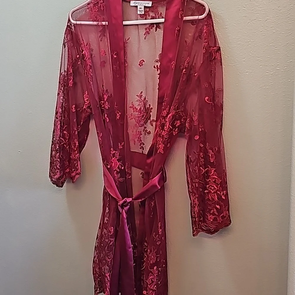 Rya Collection Lace Robe - Picture 2 of 5